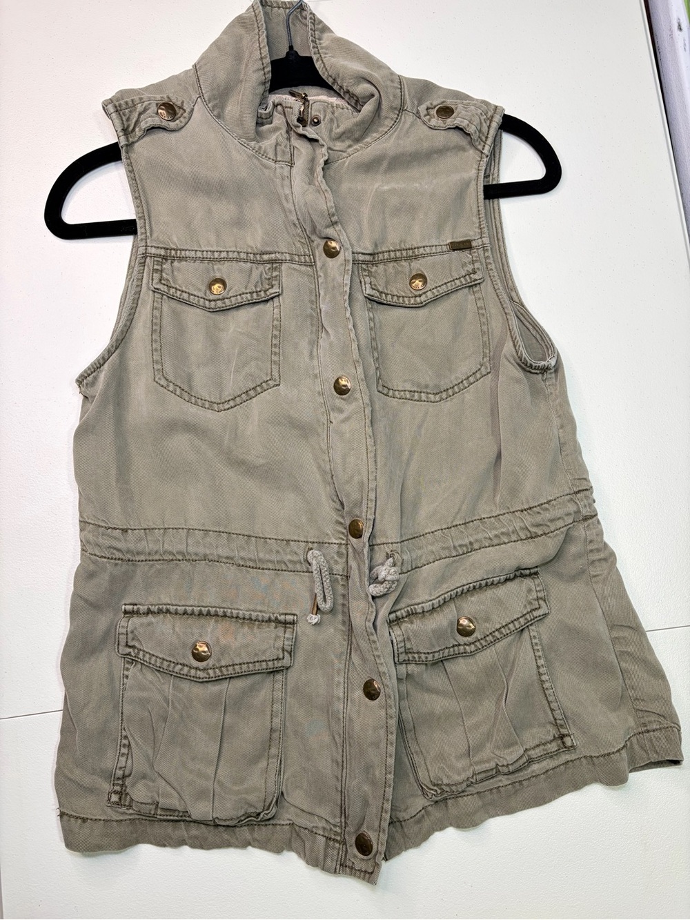 Max Jeans Taupe Utility Vest with Pocket Details